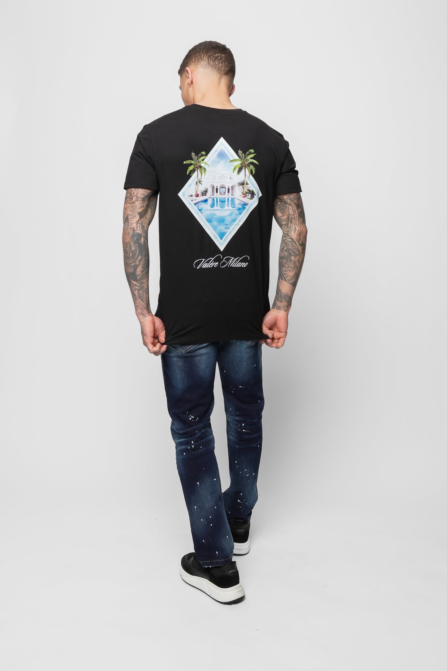 ISEO BLACK TEE