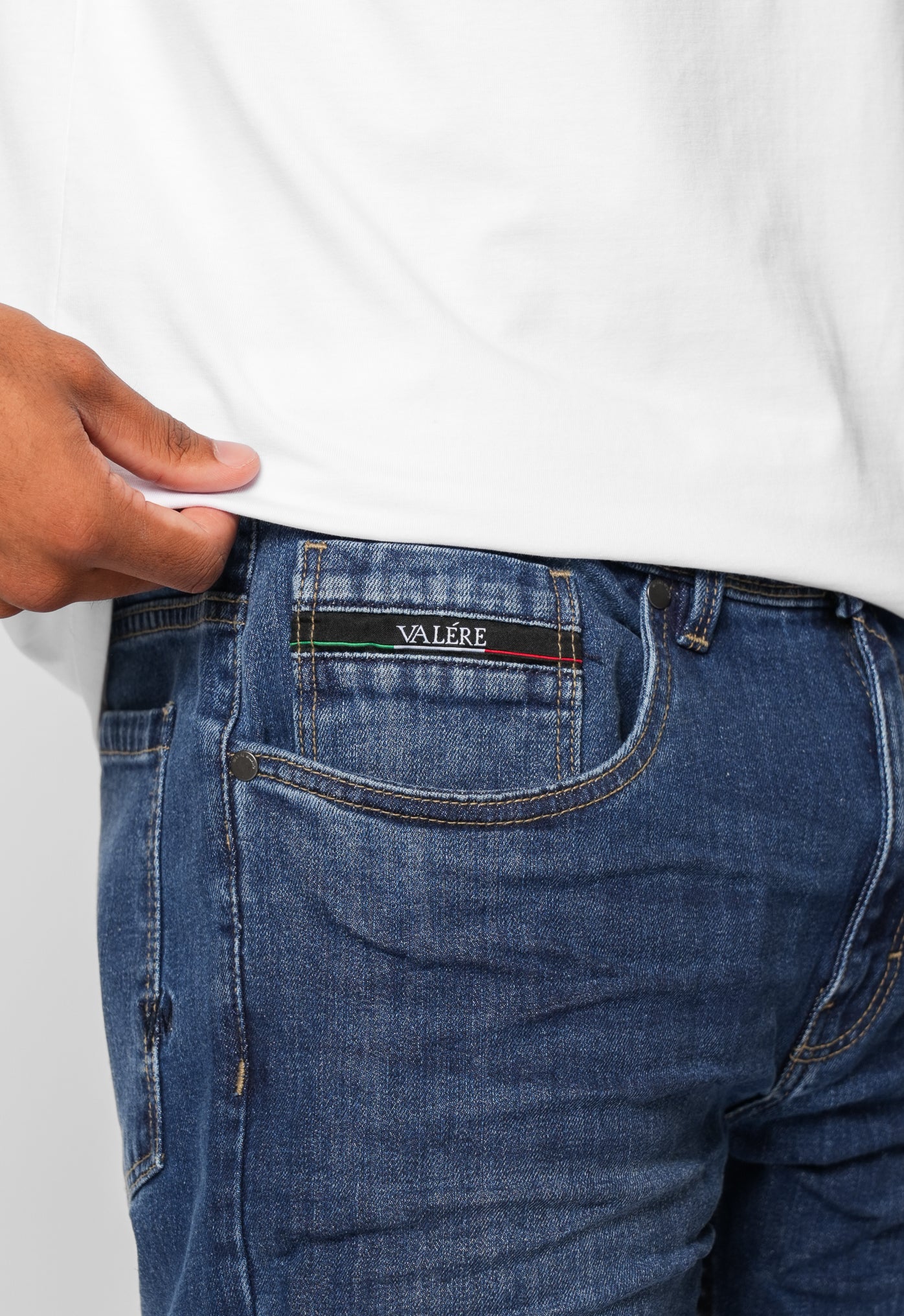 LUSSO TRUE MID WASH JEAN