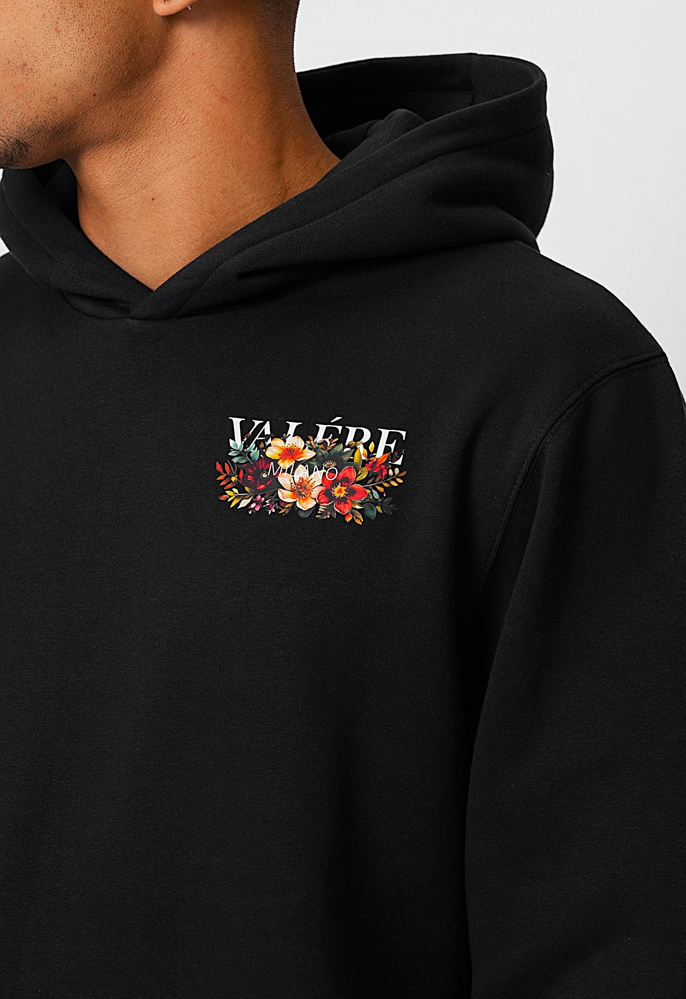 ELEMENTO BLACK HOODIE