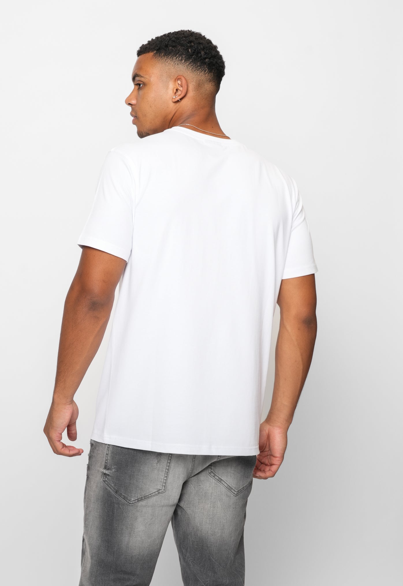 MOMENTO WHITE TEE