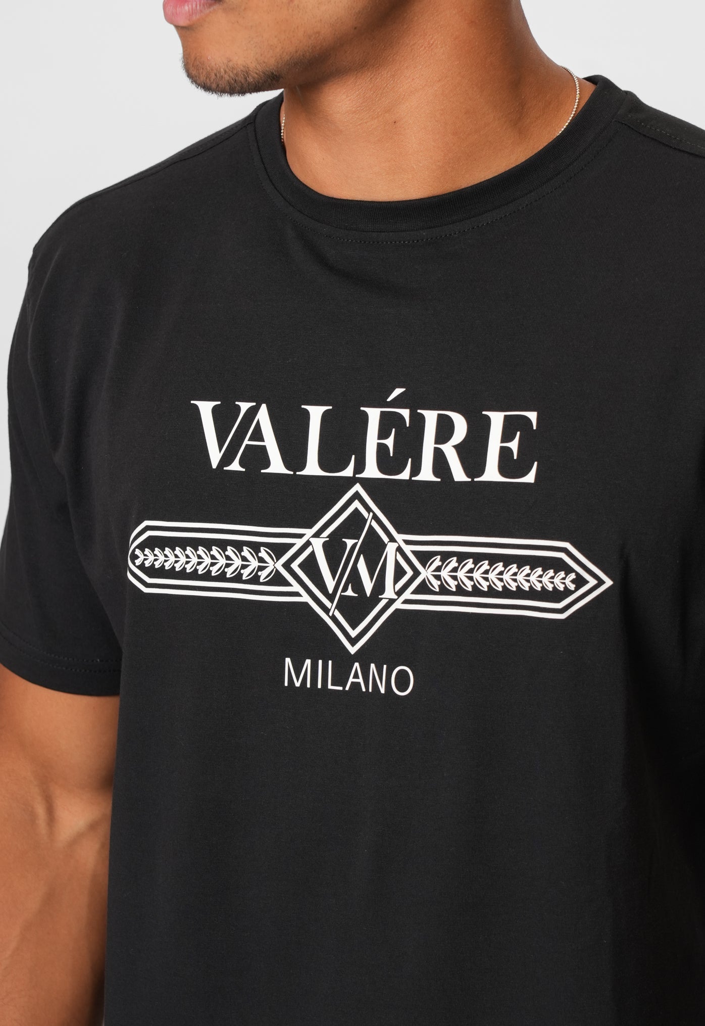 CAVASSO BLACK TEE