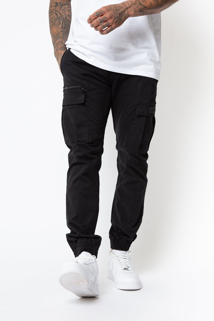NUOVO BLACK CARGO