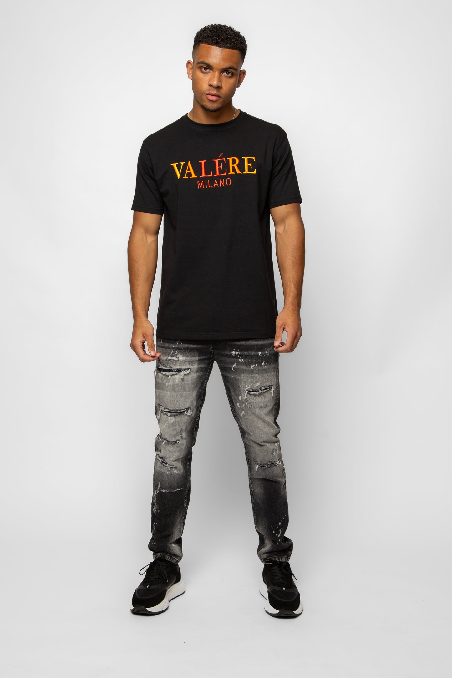 MOLVENO BLACK TEE