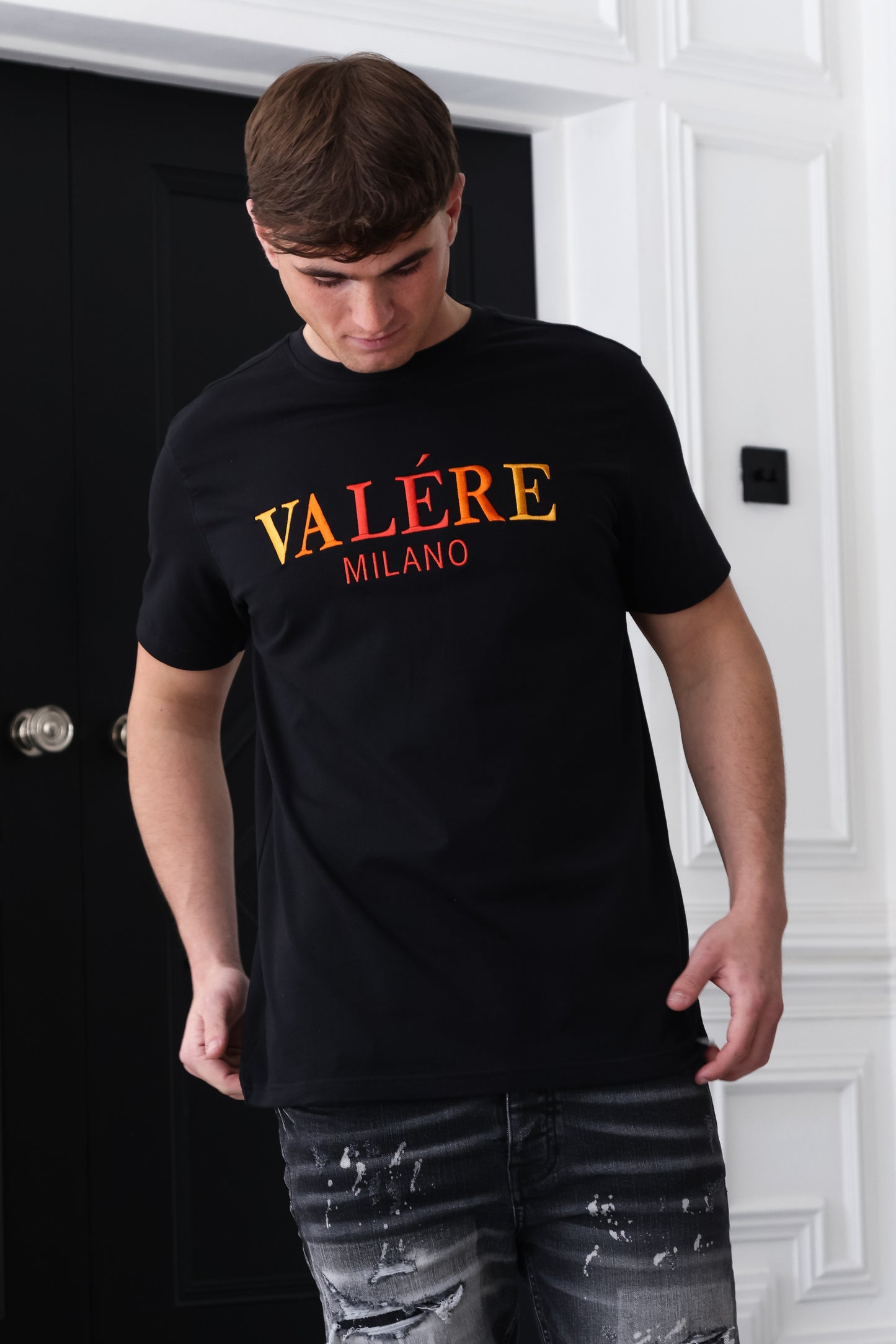 MOLVENO BLACK TEE