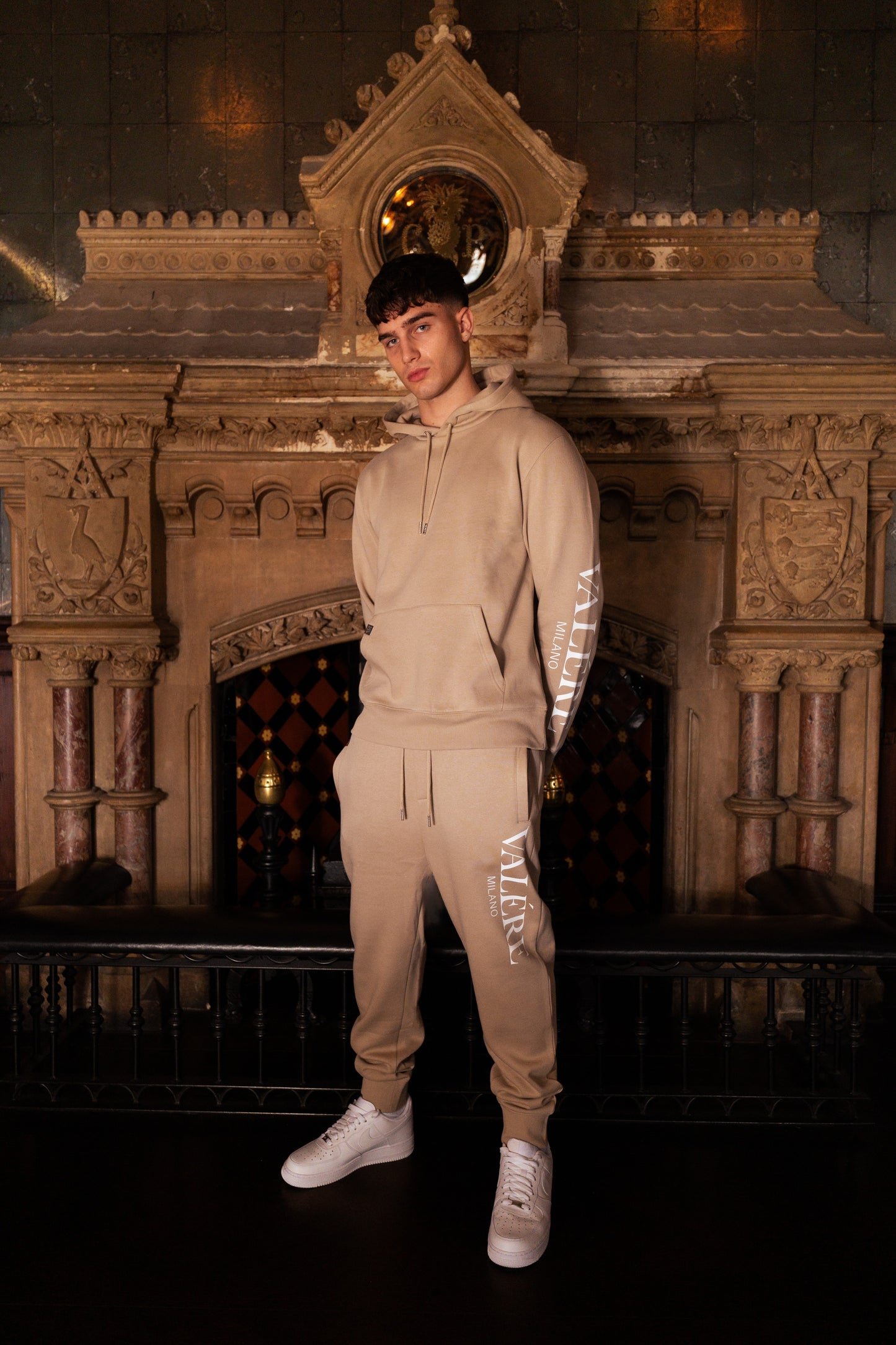 AZIONE STONE HOODIE