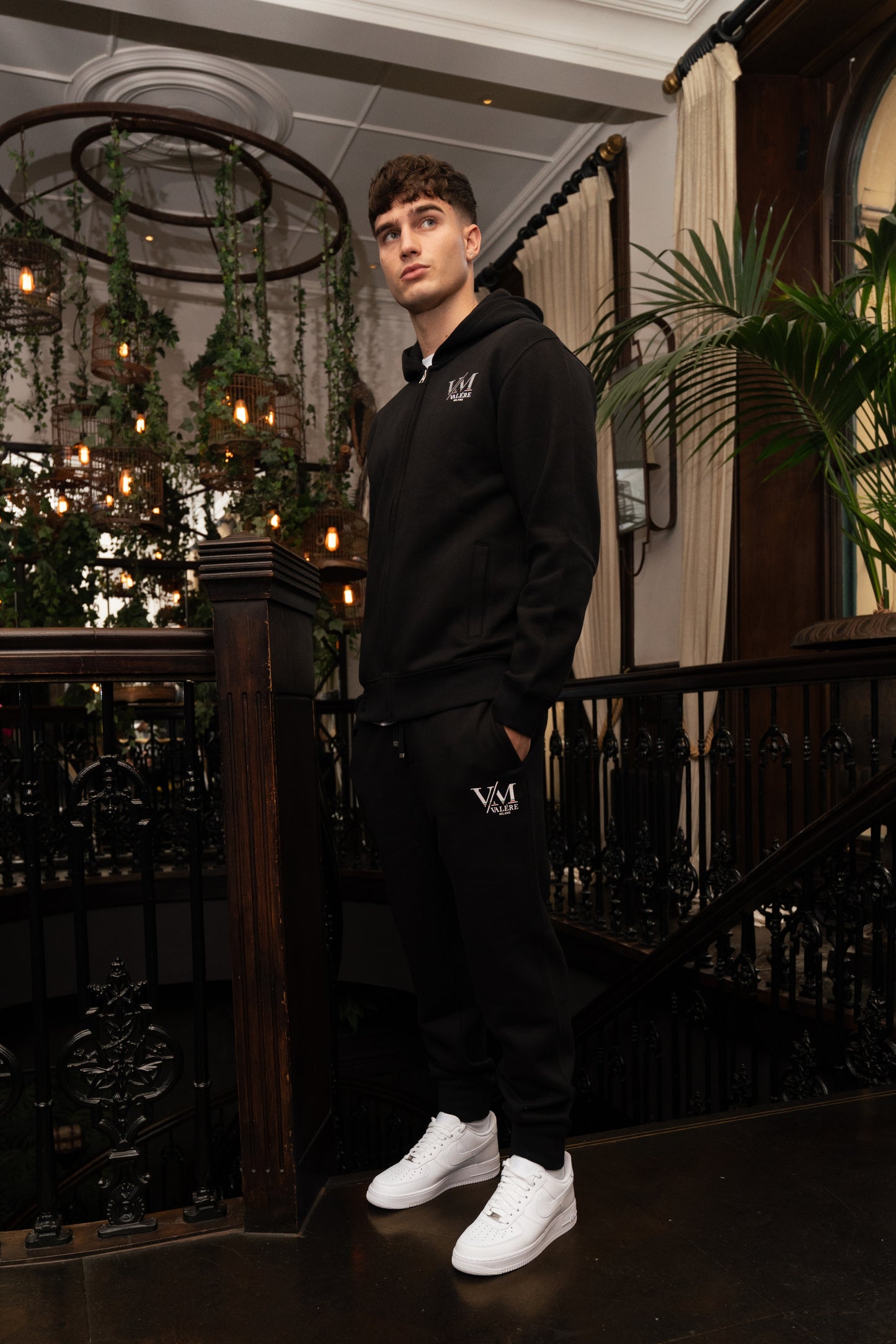 MONTE BLACK JOGGER