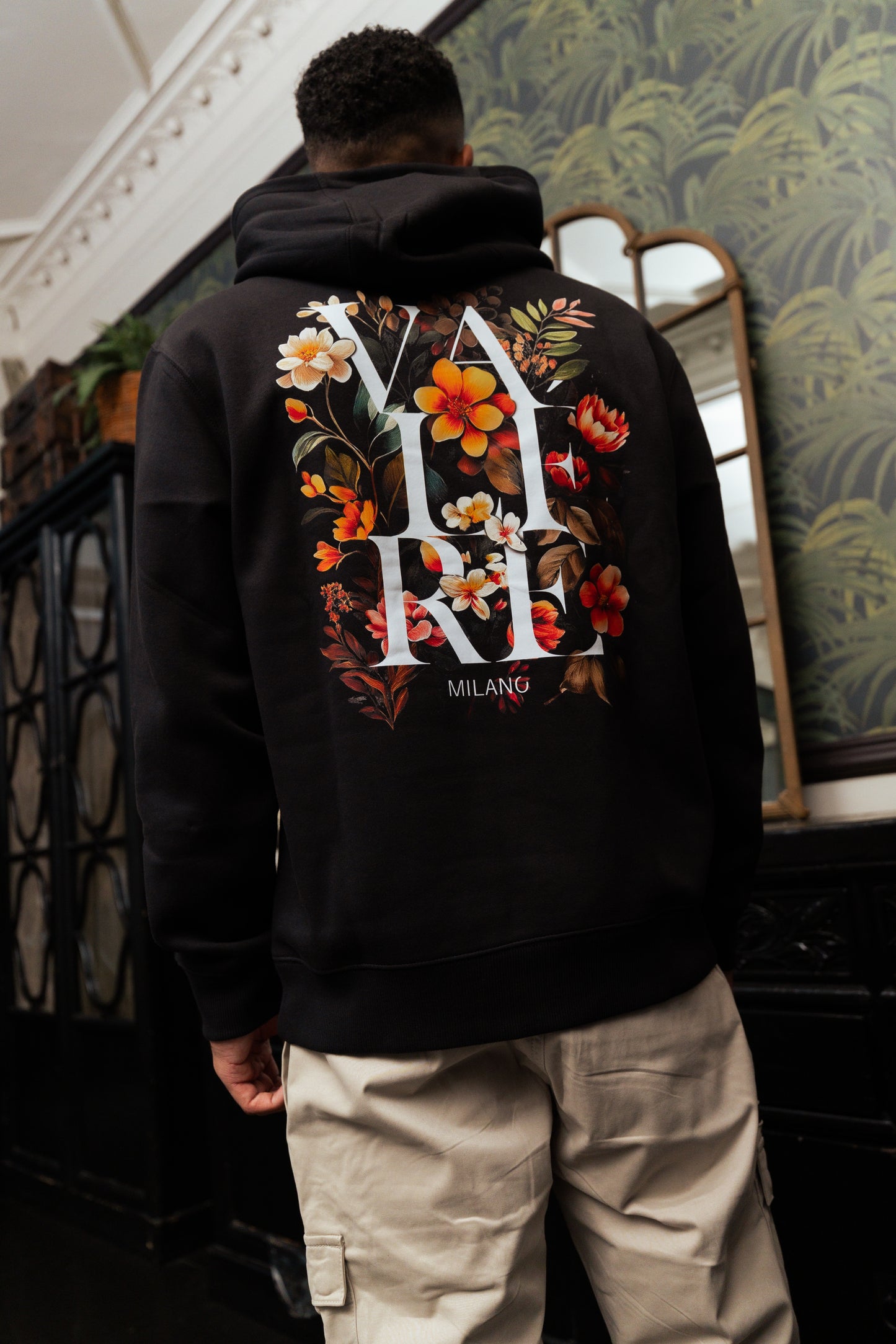 ELEMENTO BLACK HOODIE