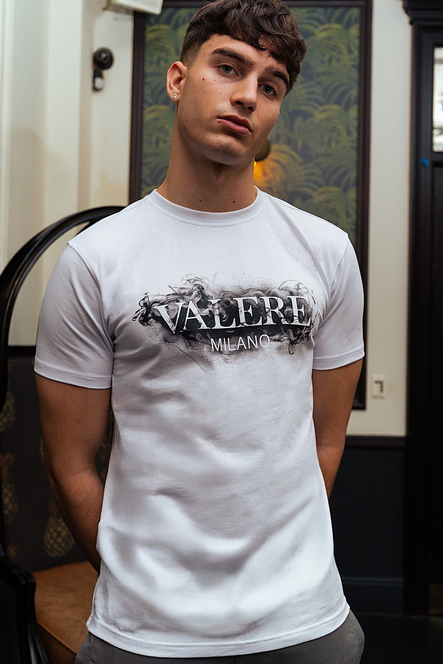 MOMENTO WHITE TEE