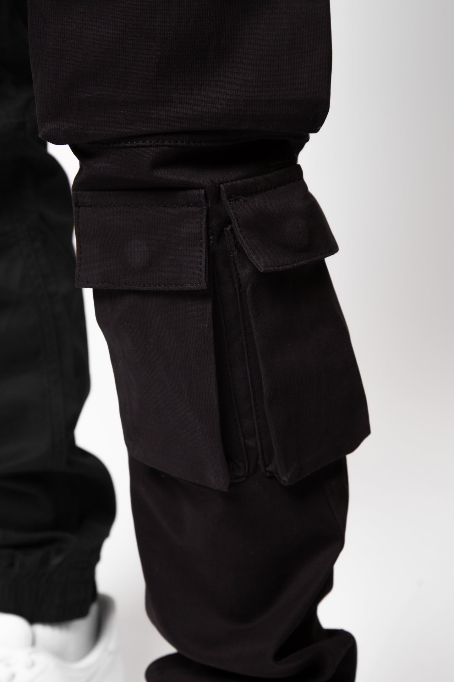 DOPPIA BLACK CARGO
