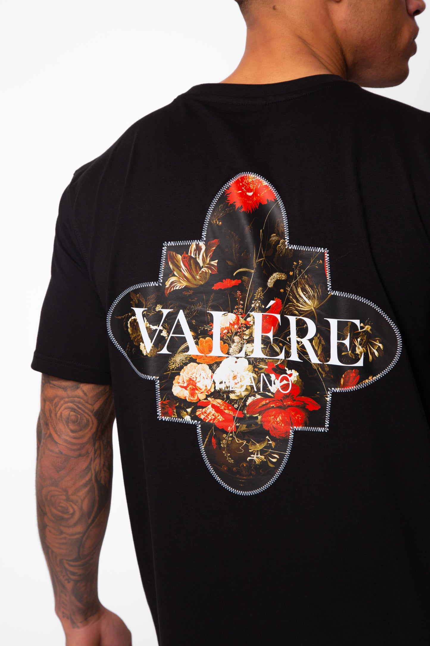 AURELIO BLACK TEE