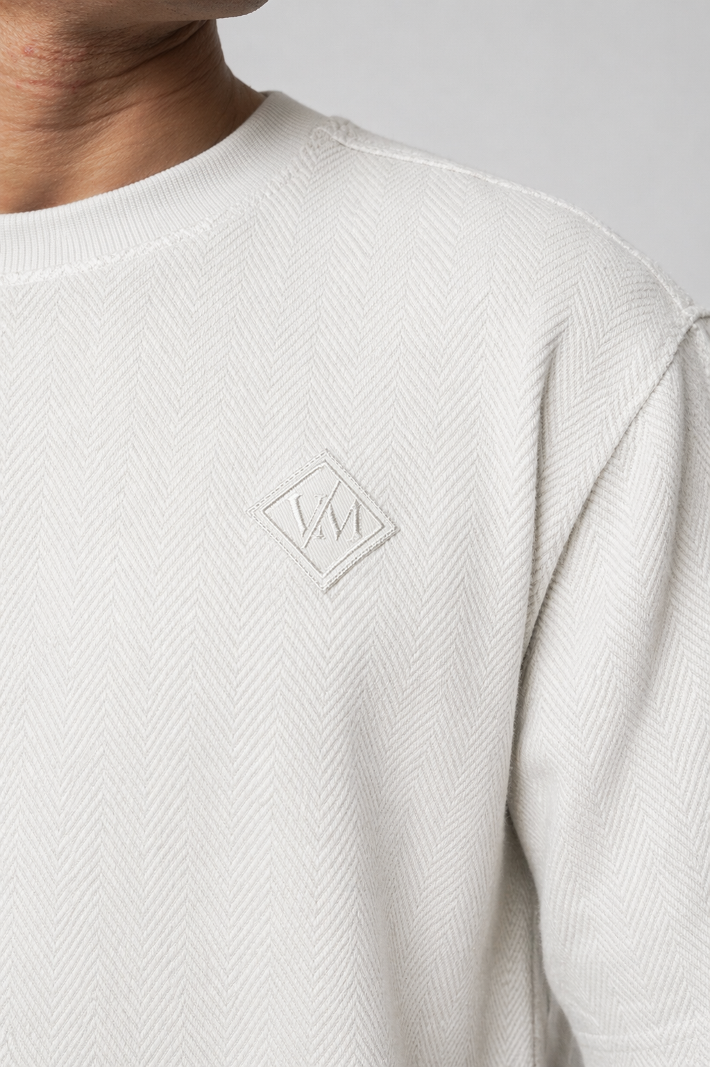 Conza Off White T-Shirt & Short Set