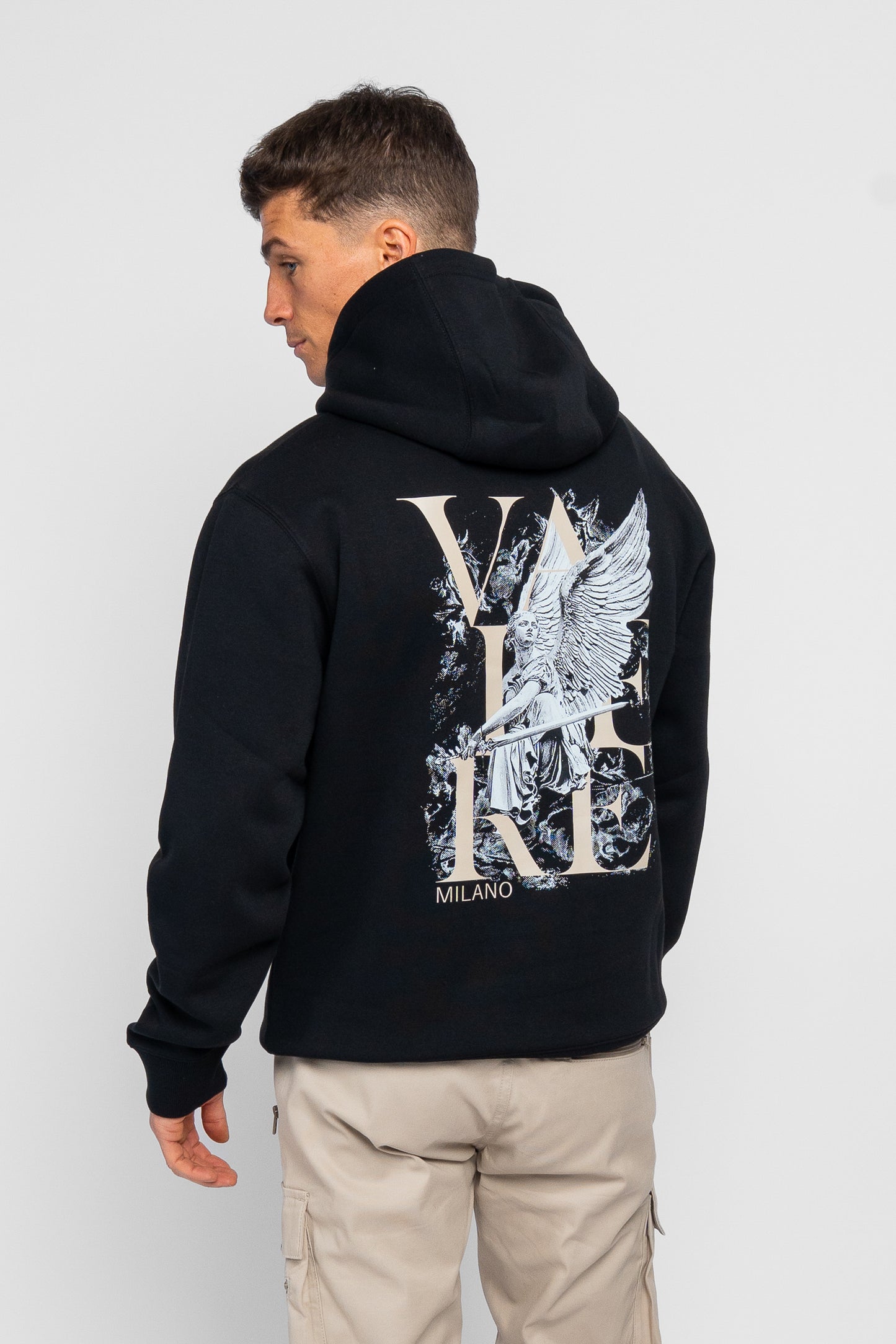 CIRO BLACK HOODIE