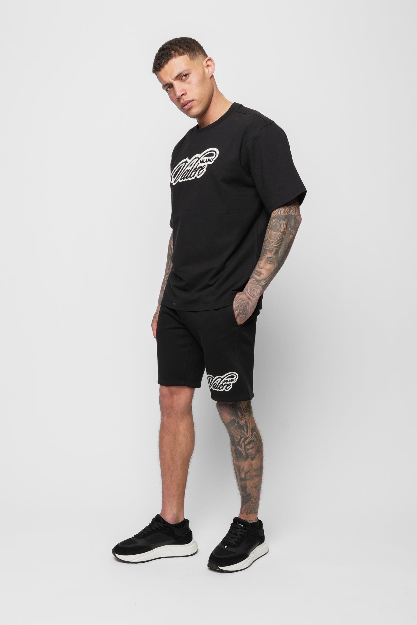 BARATZ BLACK SHORT