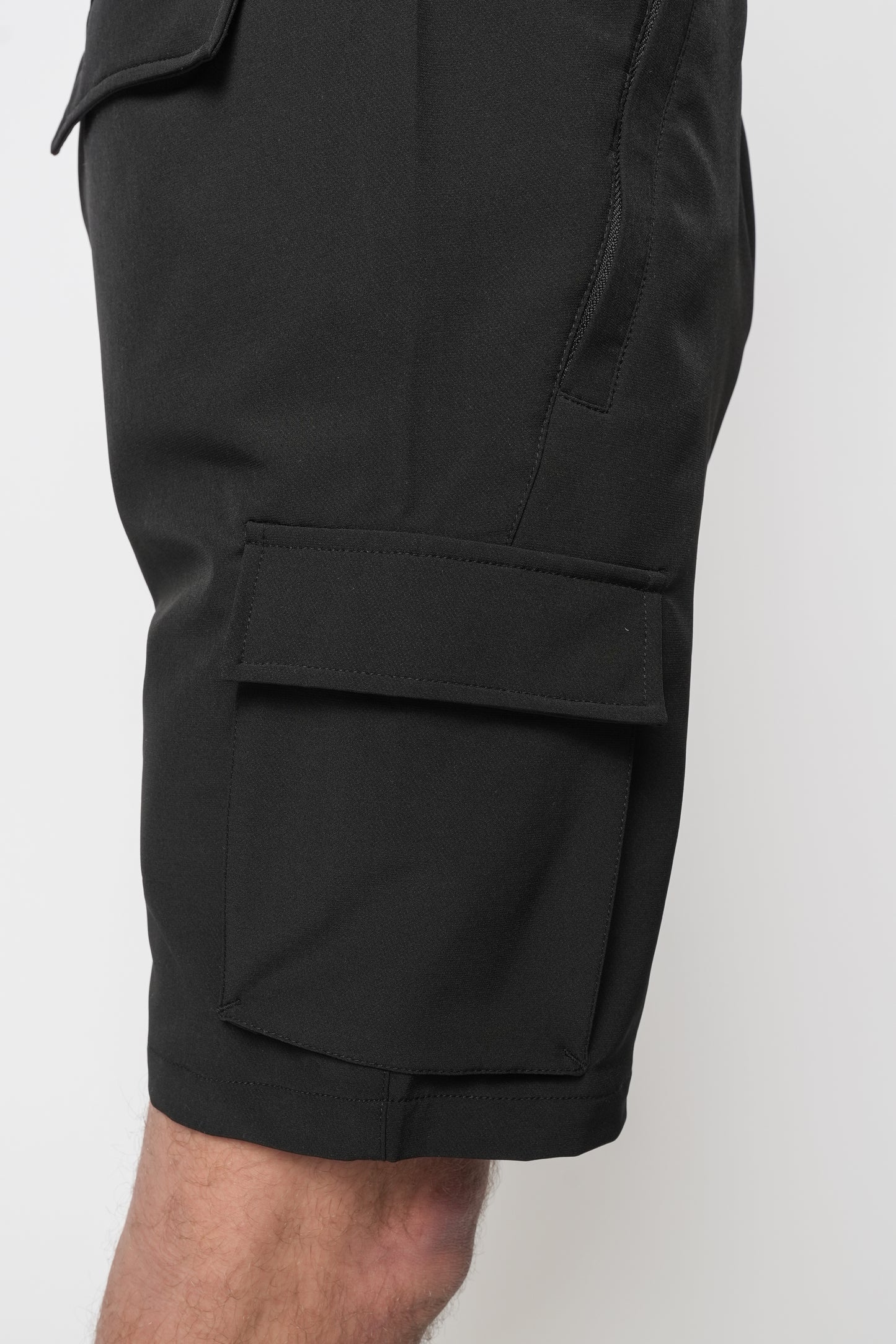 Luxe Premium Black Cargo Short