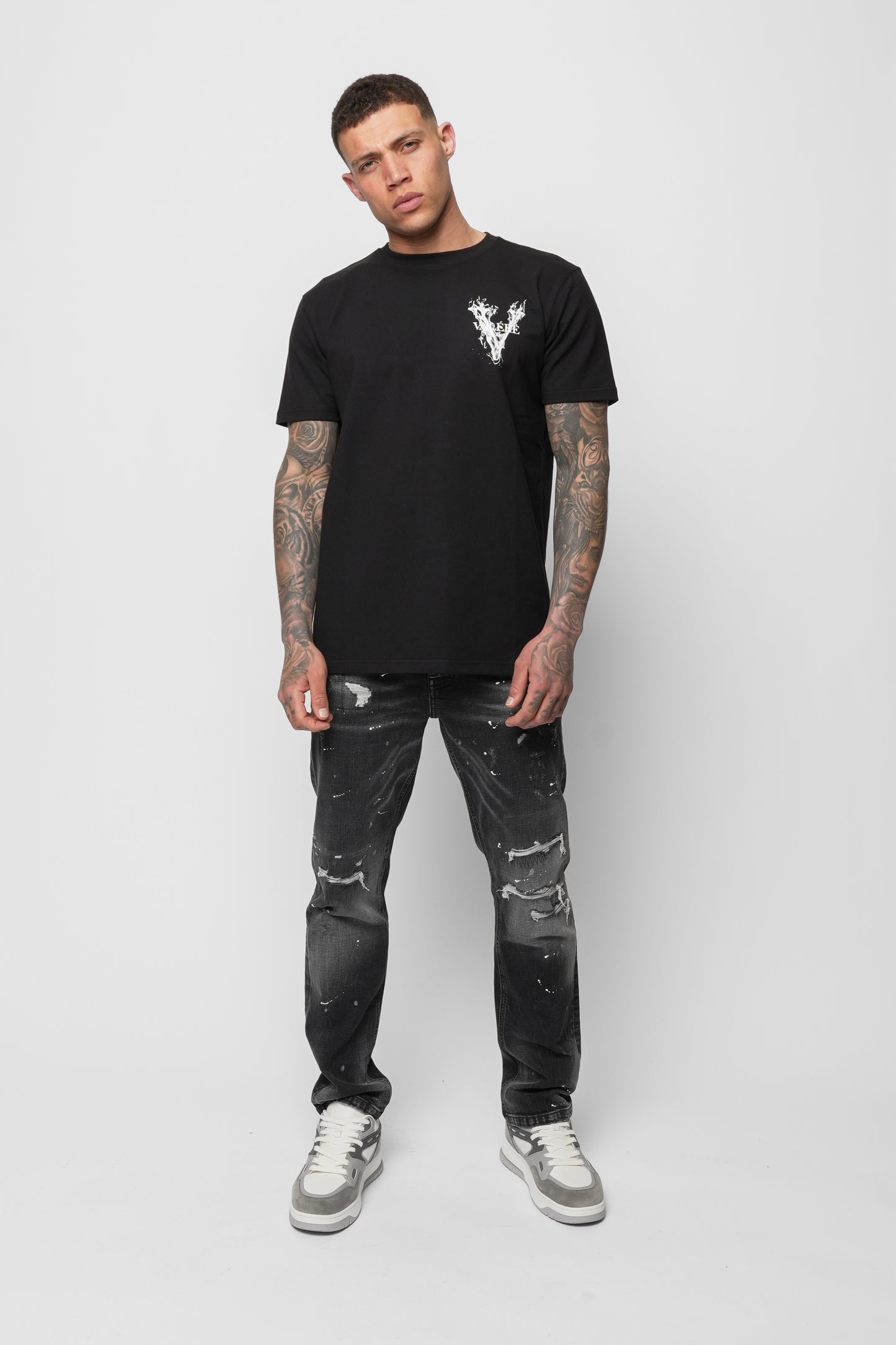 ELIO BLACK TEE