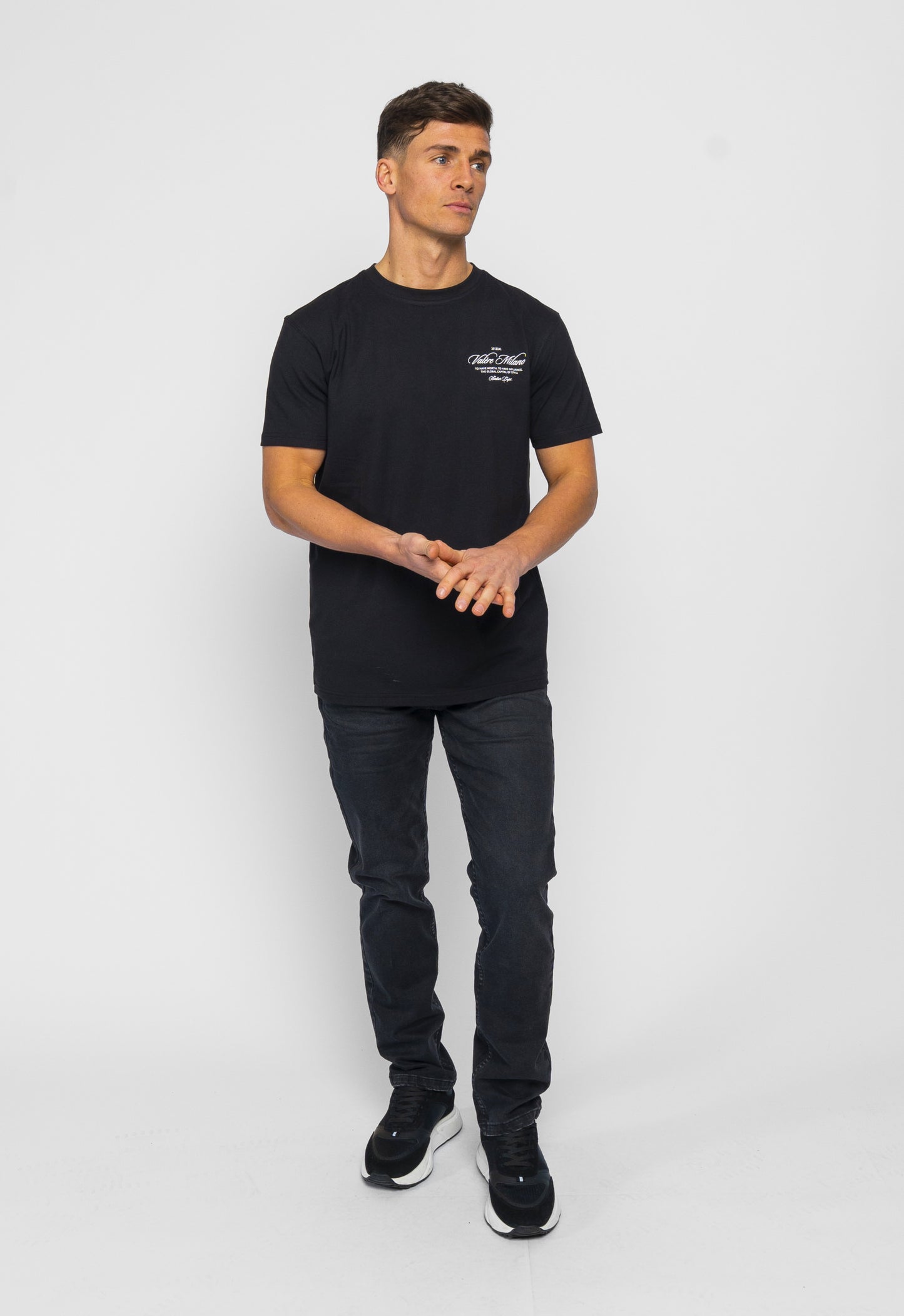 AVIC BLACK TEE