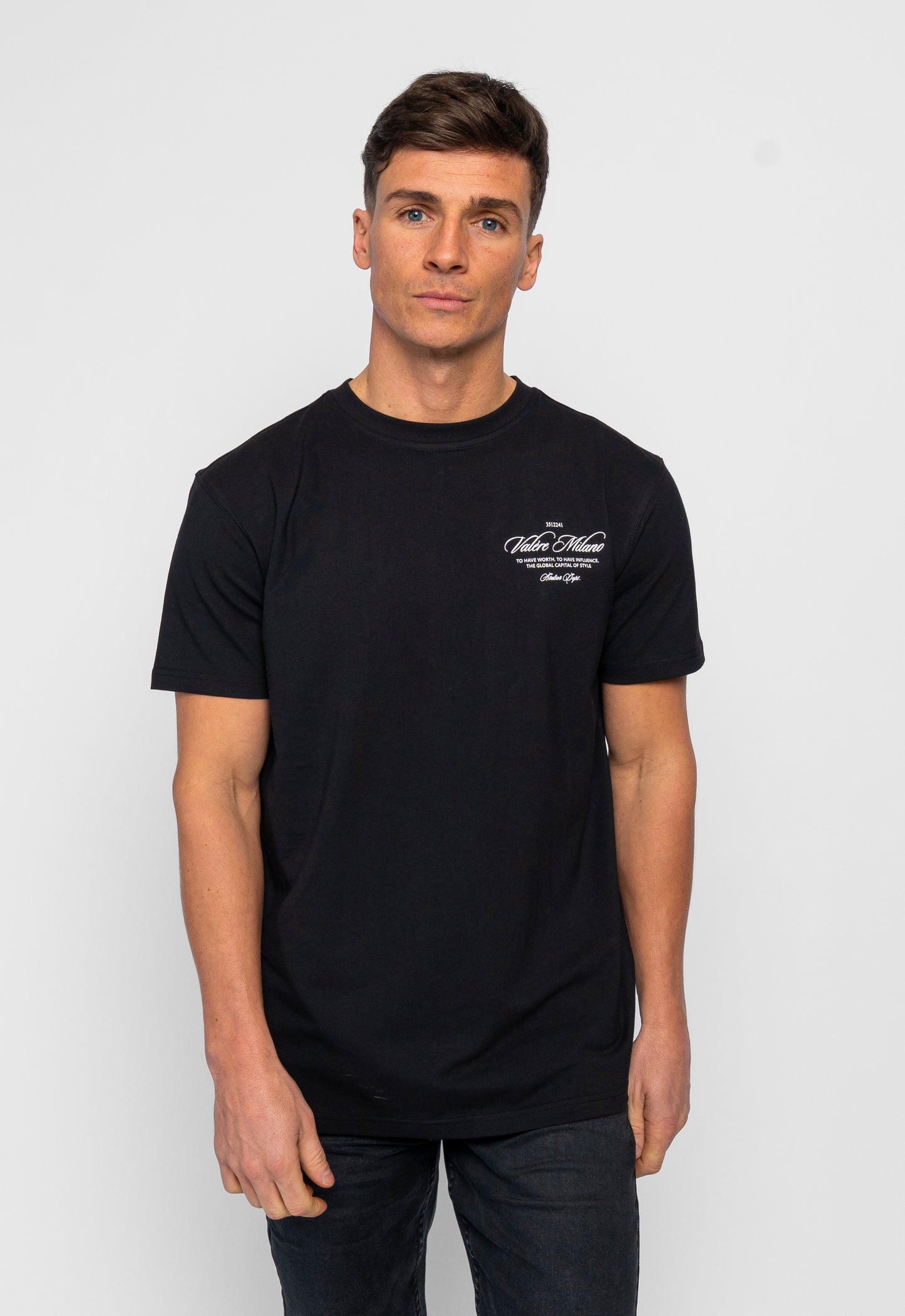AVIC BLACK TEE