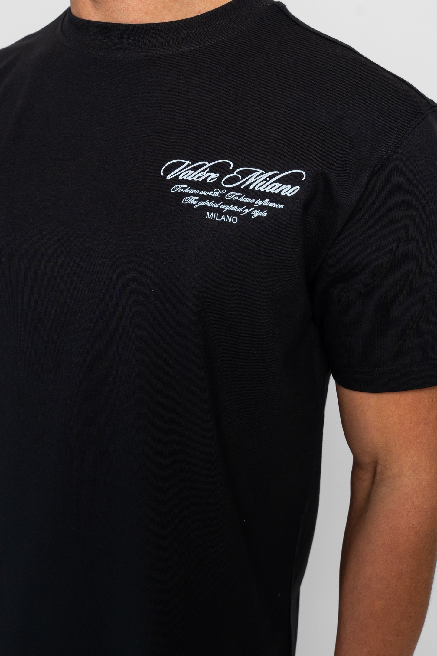 TANARO BLACK TEE