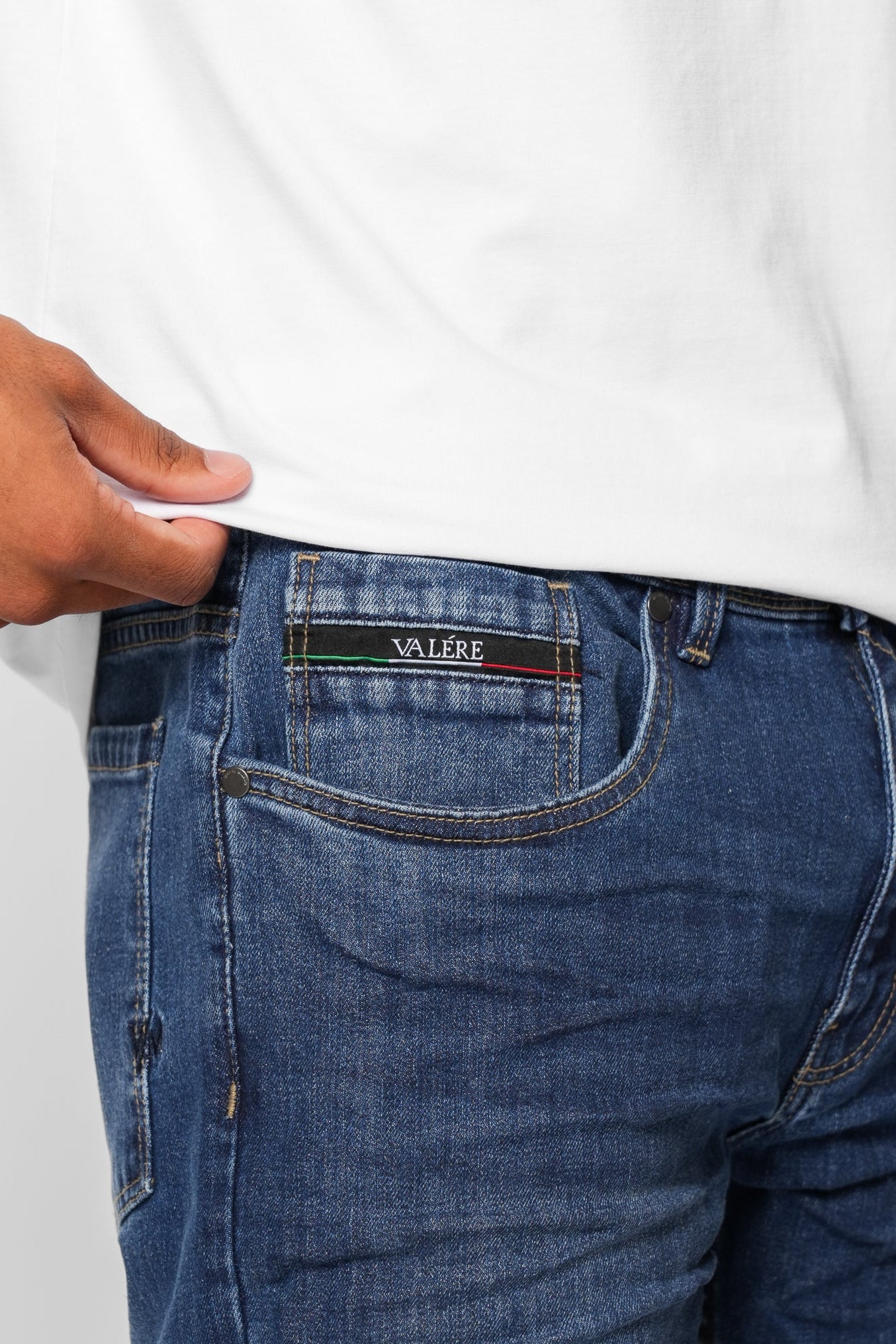 LUSSO TRUE MID WASH JEAN