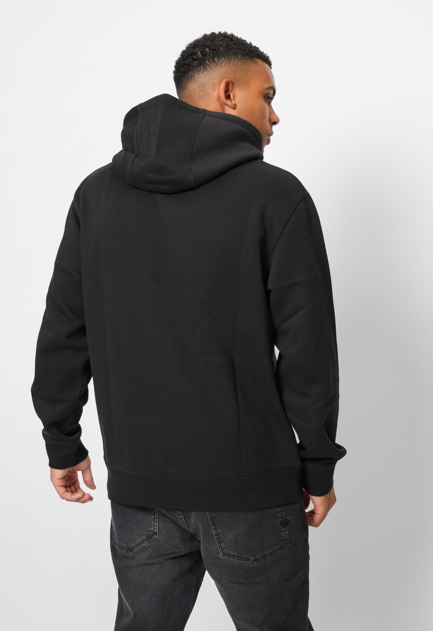 MOMENTO BLACK HOODIE