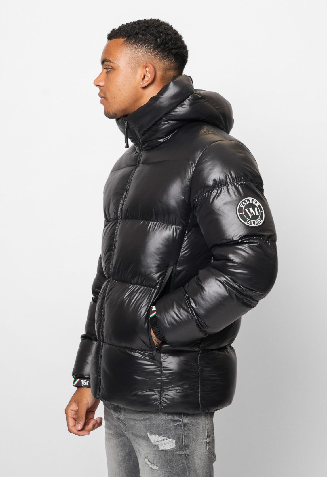 TOMEO BLACK PUFFA