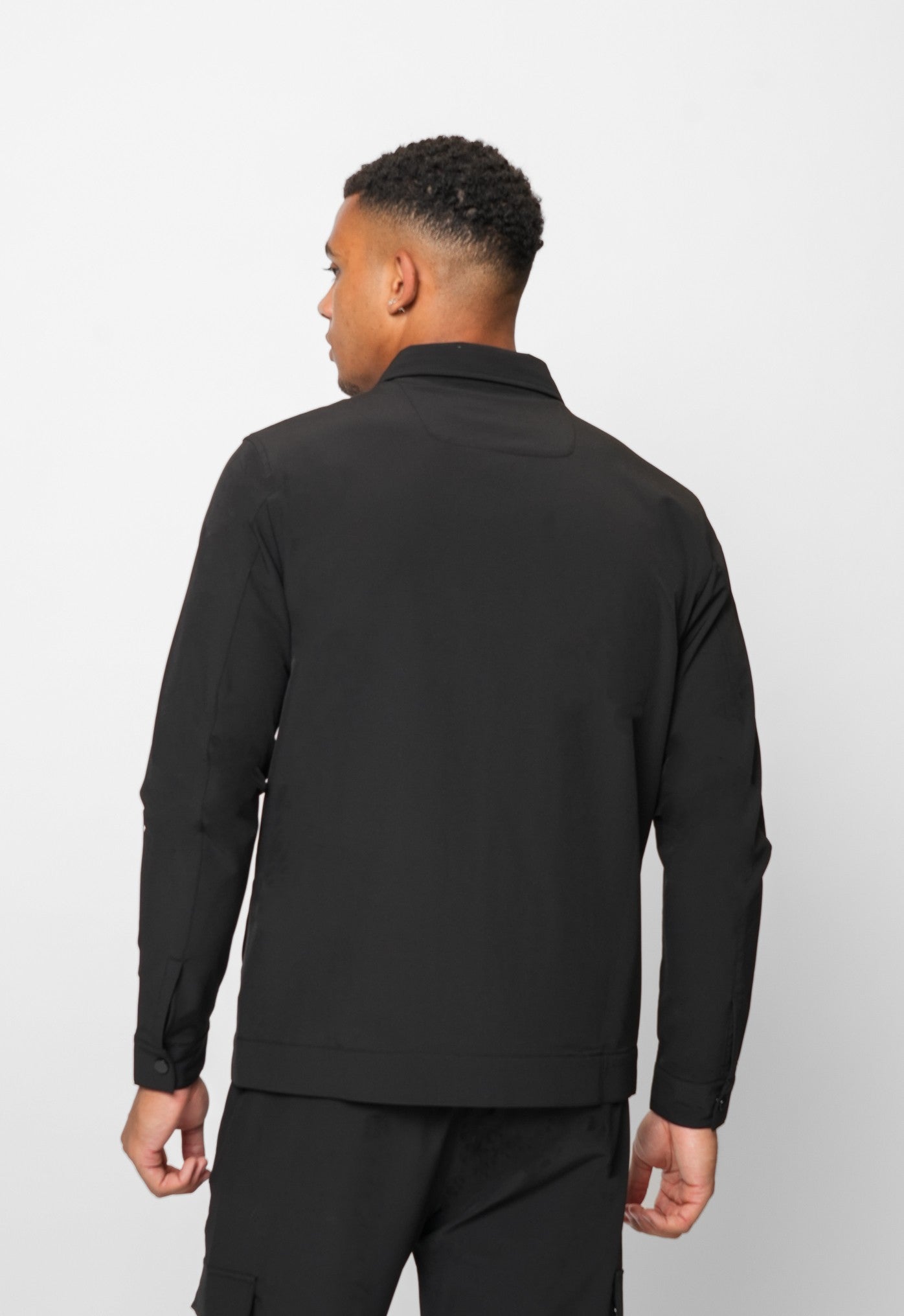 LUXE BLACK OVERSHIRT