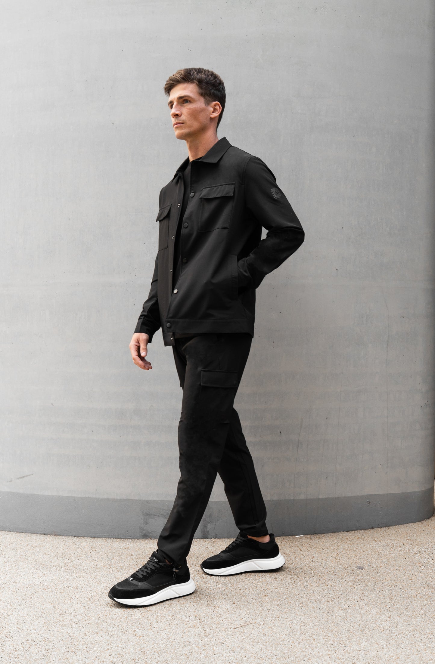 LUXE BLACK CARGO
