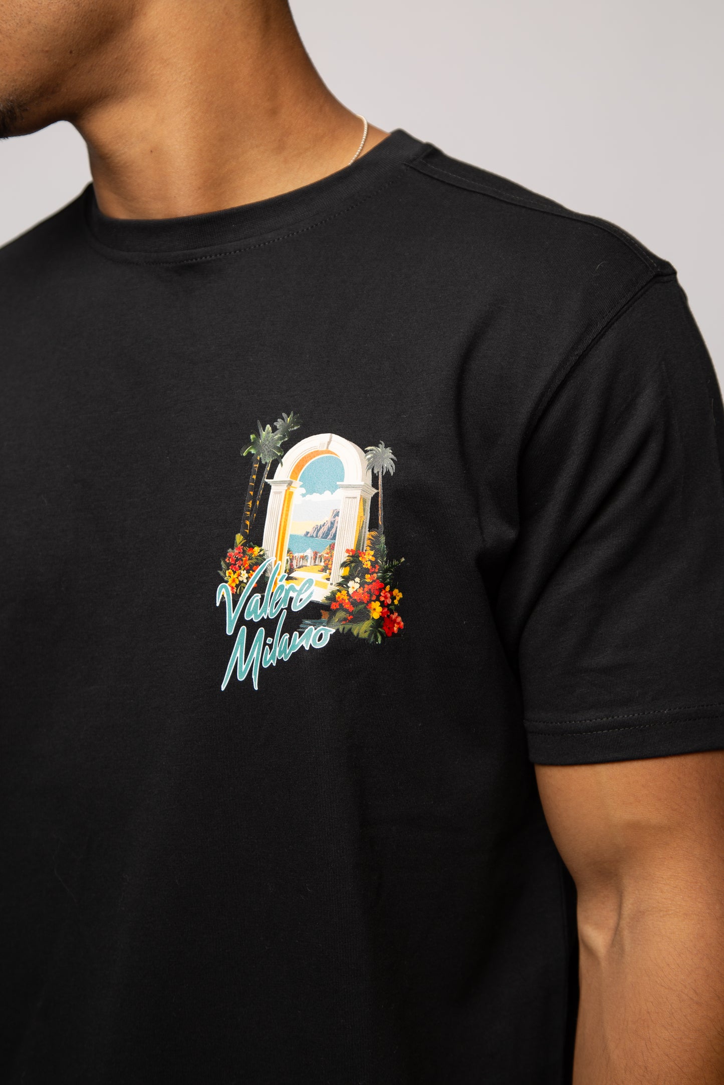 VARESE BLACK TEE