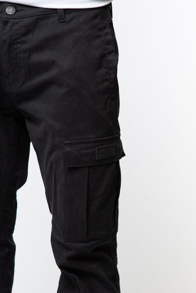 NUOVO BLACK CARGO
