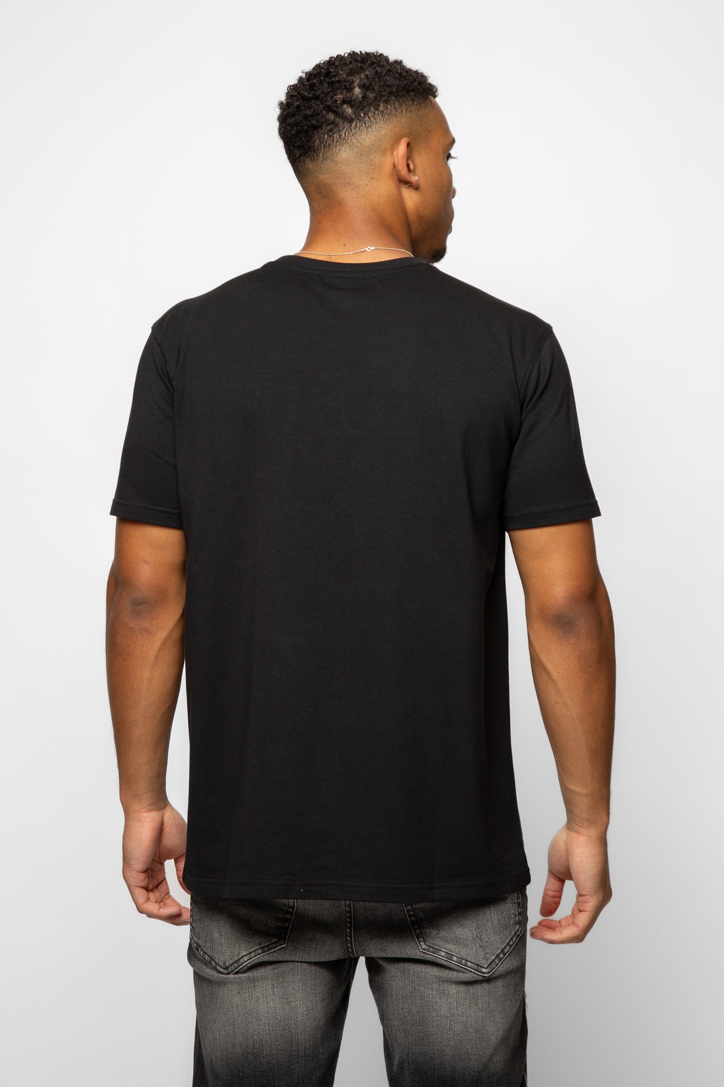 MOLVENO BLACK TEE