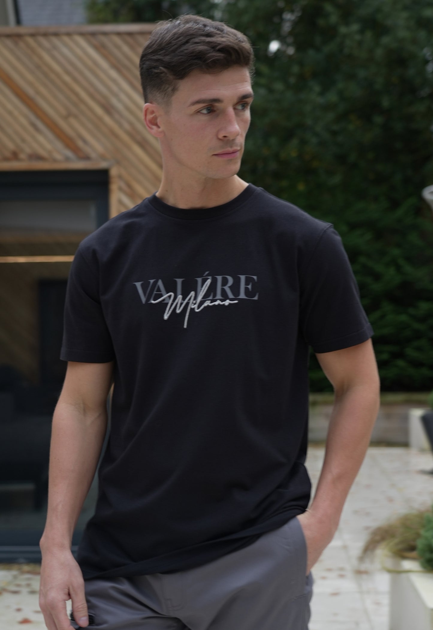 LUCIDO BLACK TEE