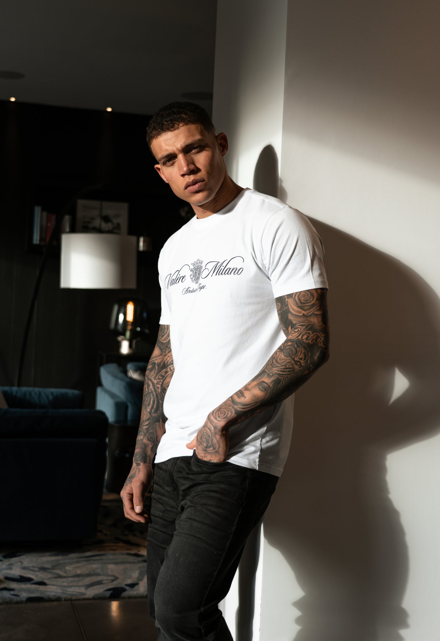 DEVARO WHITE TEE