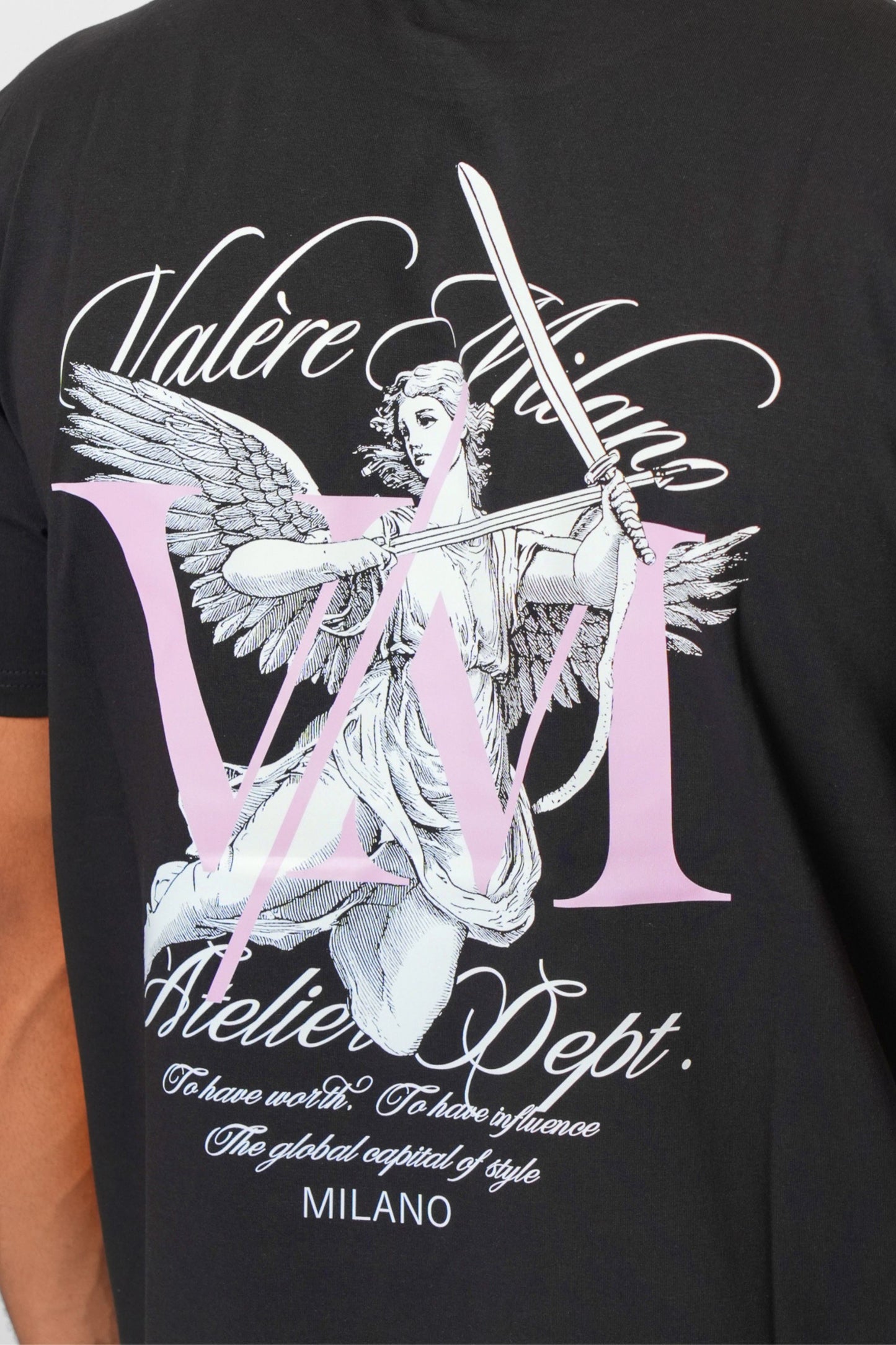 Vita Black T-Shirt