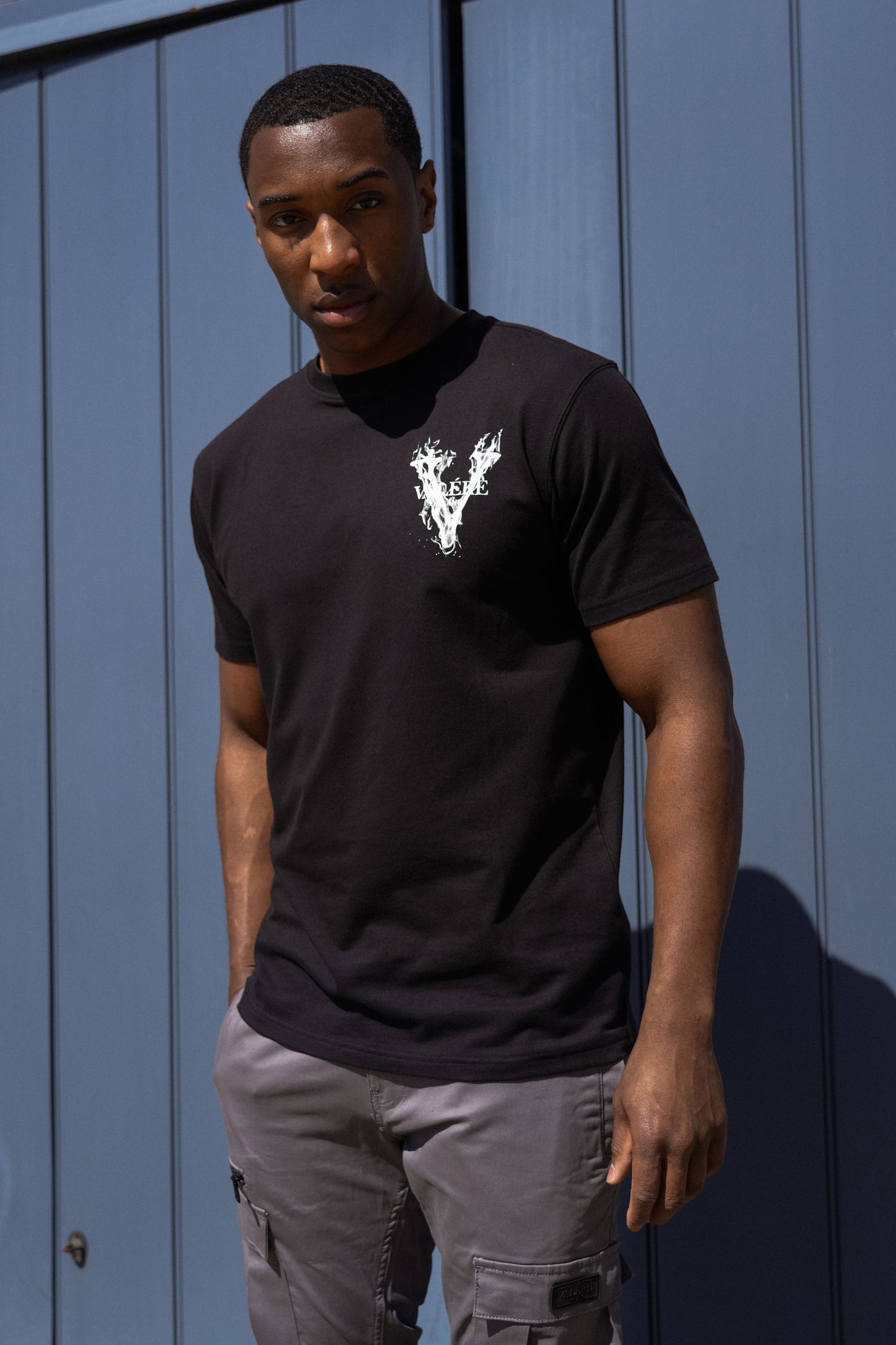 ELIO BLACK TEE