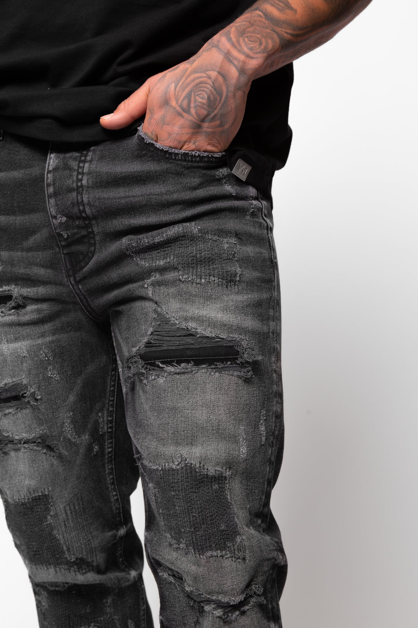 AMATO JEAN BLACK